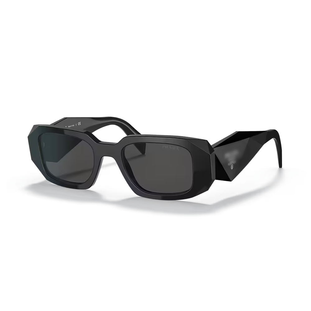 Pr*da Sunglasses‼️(SELLING FAST)‼️